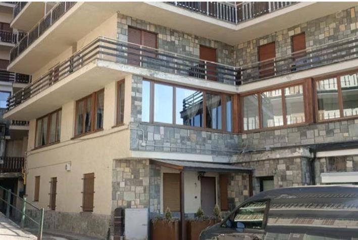 Sportinia 80 Apartment Sauze D'Oulx Exterior photo